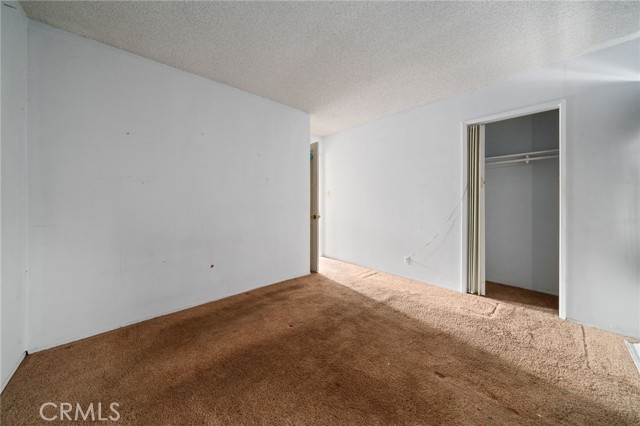 312 W 234th Place, Carson CA: https://media.crmls.org/medias/65357b77-633a-4ada-a6e5-d69f75356bbf.jpg