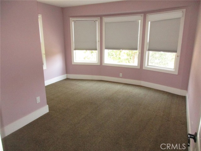 Detail Gallery Image 19 of 33 For 3275 Lime, Riverside,  CA 92501 - 4 Beds | 2/1 Baths