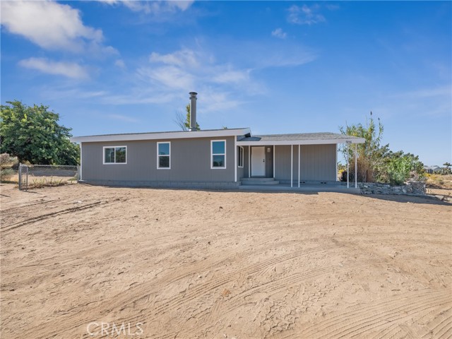 Detail Gallery Image 1 of 1 For 9256 Deer Haven Dr, Pinon Hills,  CA 92372 - 3 Beds | 2 Baths