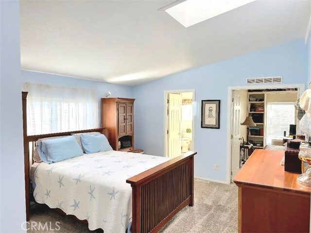 Detail Gallery Image 8 of 22 For 21851 Newland St. #82,  Huntington Beach,  CA 92646 - 4 Beds | 2 Baths