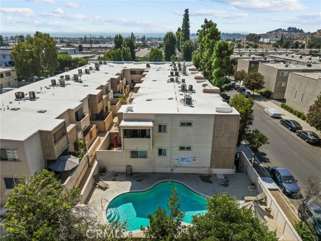 Detail Gallery Image 8 of 16 For 9950 Jordan Ave #10,  Chatsworth,  CA 91311 - 1 Beds | 1 Baths