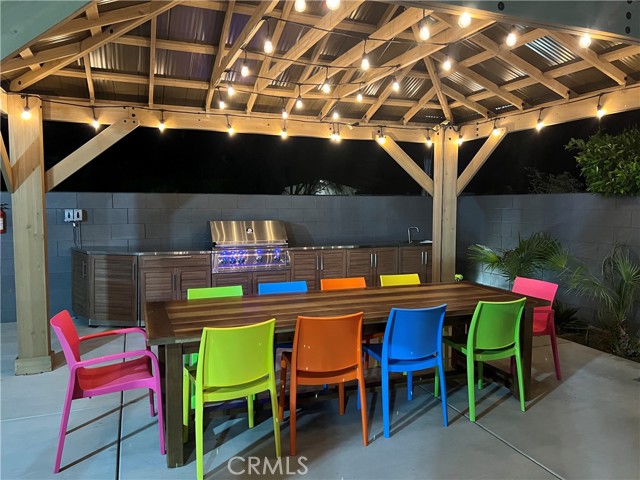 2890 N Biskra, Palm Springs, CA 92262