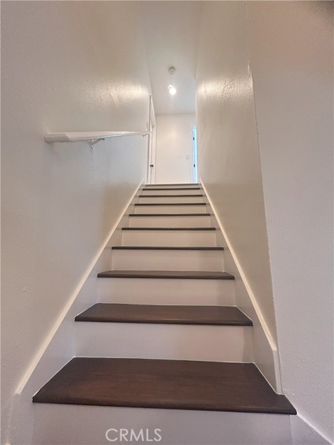 Detail Gallery Image 27 of 32 For 2641 Santa Ana Ave #D,  Costa Mesa,  CA 92627 - 3 Beds | 3/1 Baths