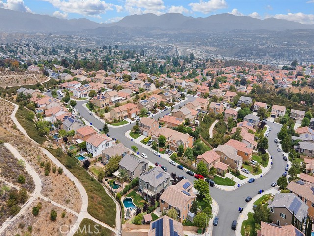 20361 Julia Lane, Saugus CA: https://media.crmls.org/medias/6536fc3c-99a9-431c-a184-25526af5bf85.jpg