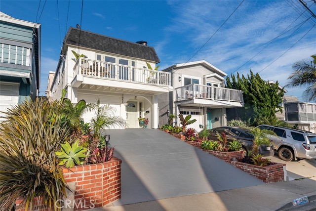 1644 Steinhart Avenue, Redondo Beach, California 90278, 4 Bedrooms Bedrooms, ,3 BathroomsBathrooms,Residential,Sold,Steinhart,PW24039425