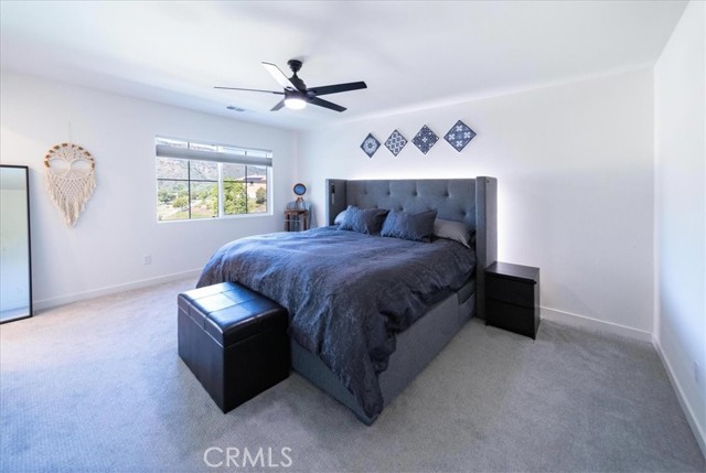 35246 Blossom, Fallbrook CA: https://media.crmls.org/medias/653742fd-c7c7-4e4b-ac02-1b4056762aae.jpg