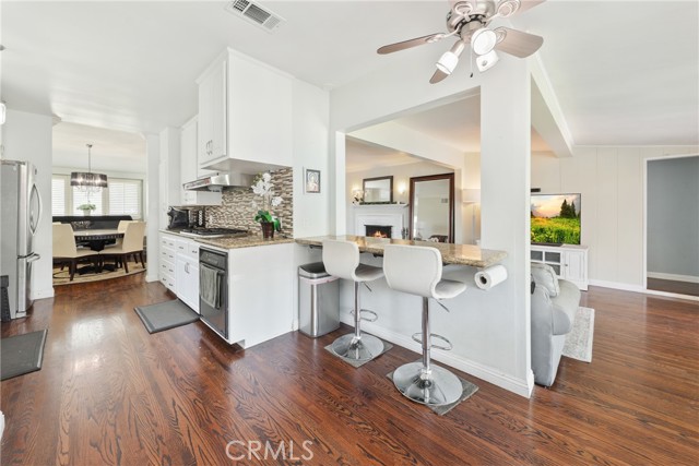 6026 N Del Loma Avenue, San Gabriel CA: https://media.crmls.org/medias/6537be8c-fe3c-4f7a-b7d5-403e74738002.jpg