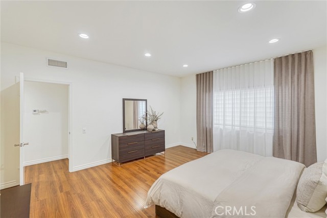 Detail Gallery Image 29 of 40 For 5540 Sylmar Ave #5,  Sherman Oaks,  CA 91401 - 2 Beds | 2 Baths