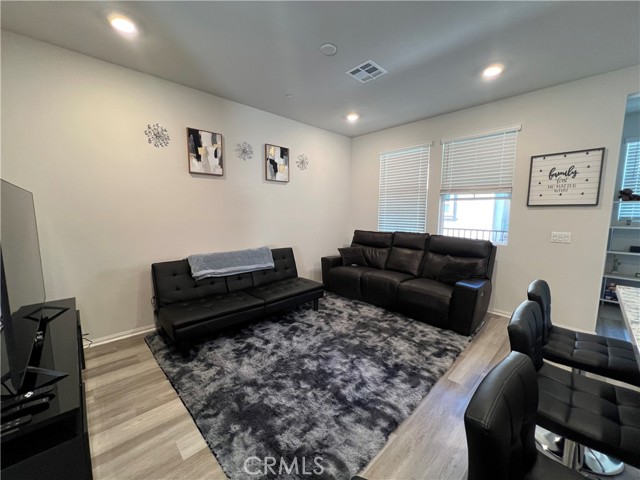 Detail Gallery Image 14 of 24 For 40463 Melrose Dr, Temecula,  CA 92591 - 2 Beds | 2/1 Baths