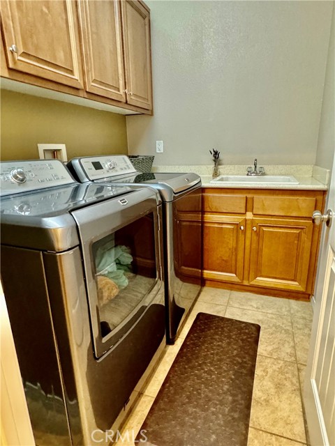 Laundry room includes washer and dryer!