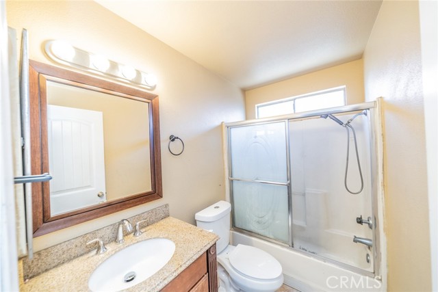Detail Gallery Image 21 of 38 For 15060 Manzanita Dr, Fontana,  CA 92335 - 3 Beds | 2 Baths