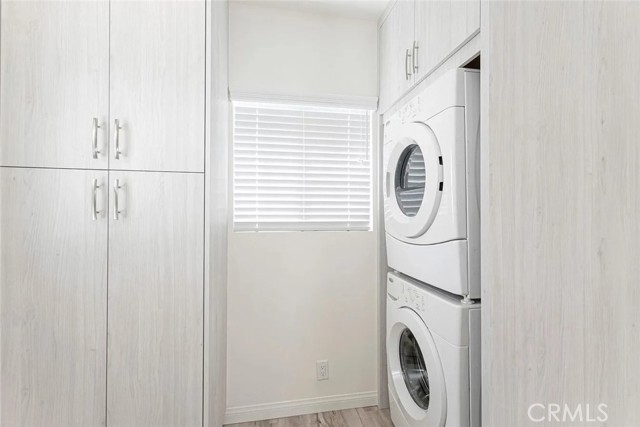 Detail Gallery Image 21 of 56 For 1606 Bel Aire Dr, Glendale,  CA 91201 - 2 Beds | 1 Baths