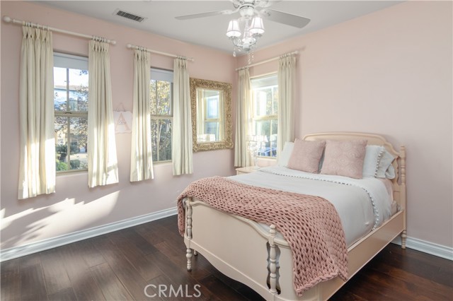 2159 Hathaway Avenue, Westlake Village CA: https://media.crmls.org/medias/653c93f5-c485-4daf-b072-f2fe033e40d7.jpg