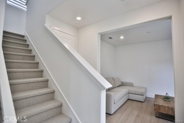 Detail Gallery Image 30 of 47 For 187 Junco, Irvine,  CA 92618 - 3 Beds | 2/1 Baths