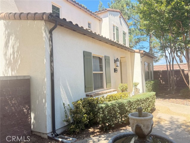 8338 Edgewood Street, Chino CA: https://media.crmls.org/medias/653d86de-dc0e-4d4e-9b5c-be0da133202d.jpg