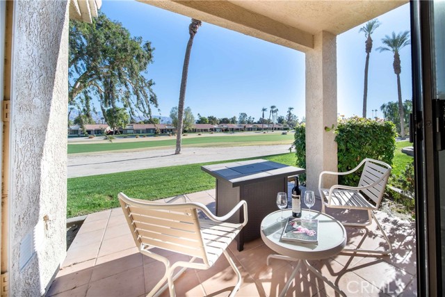 41981 Preston Trail, Palm Desert CA: https://media.crmls.org/medias/65401983-e800-4fe9-9f08-f3cab54c2b8a.jpg