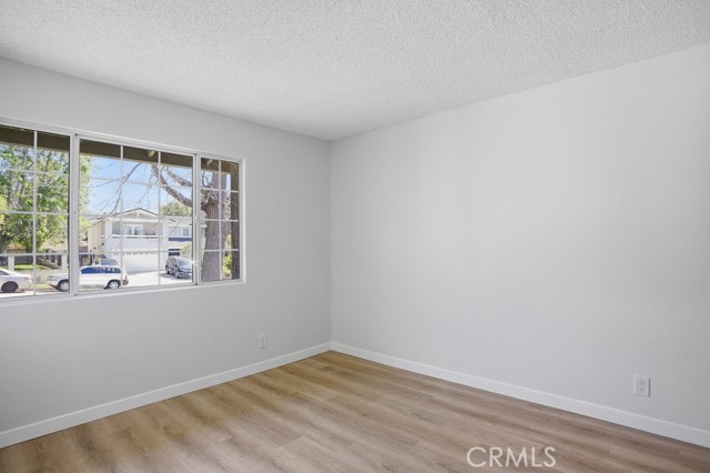 Detail Gallery Image 25 of 38 For 13513 Polk St, Sylmar,  CA 91342 - 3 Beds | 2 Baths