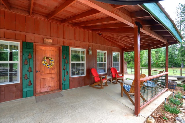 Detail Gallery Image 4 of 69 For 7072 Cranes Nest Rd, Mariposa,  CA 95338 - 1 Beds | 1 Baths