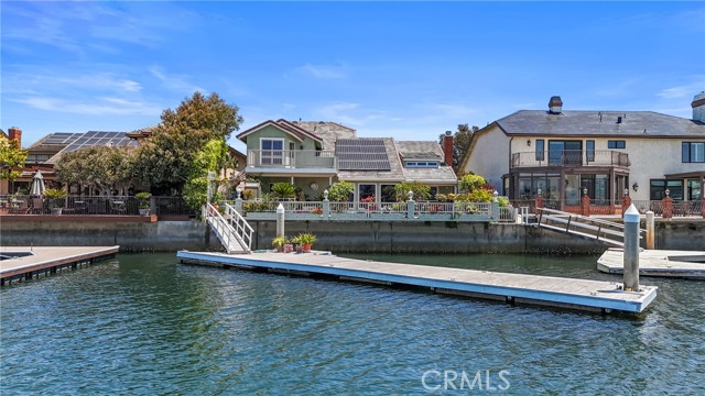 3562 Venture Drive, Huntington Beach CA: https://media.crmls.org/medias/65420b39-6173-43d4-b274-c9135f5c8879.jpg