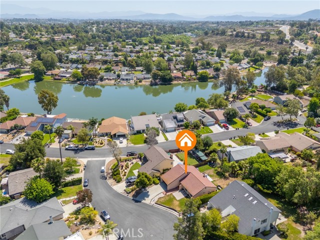 29951 Cactus Place, Temecula CA: https://media.crmls.org/medias/654215f7-c00f-477f-a17f-6cda9e544b0a.jpg