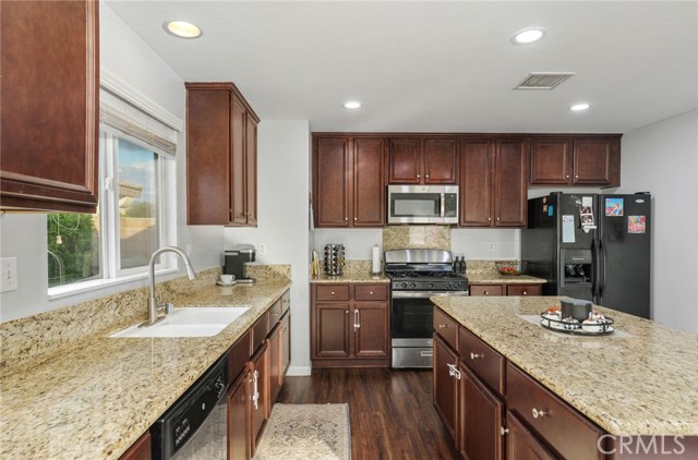 Detail Gallery Image 9 of 18 For 42813 Della Pl, Indio,  CA 92203 - 3 Beds | 2 Baths