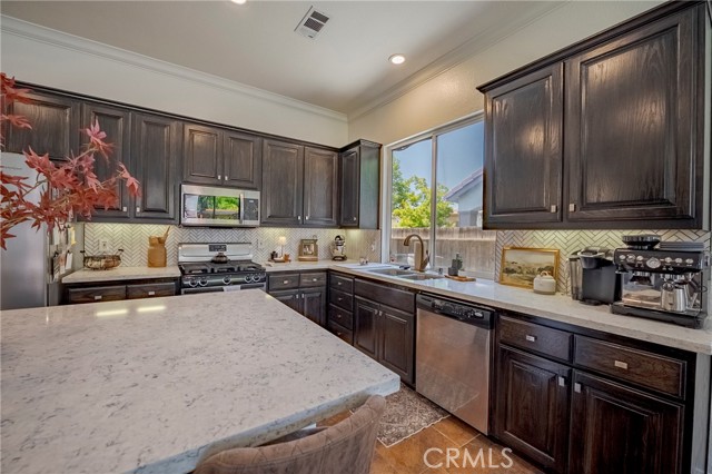 Detail Gallery Image 24 of 55 For 1833 La Quinta Ct, Merced,  CA 95340 - 4 Beds | 2/1 Baths