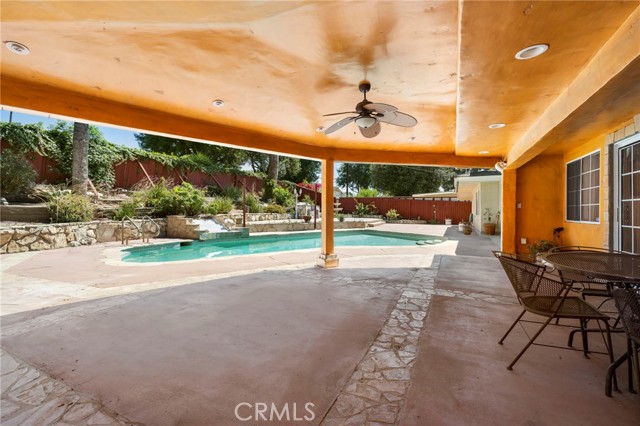 Detail Gallery Image 18 of 23 For 18409 Los Alimos St, Porter Ranch,  CA 91326 - 3 Beds | 2 Baths