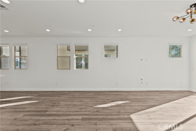 Detail Gallery Image 23 of 56 For 19542 Empire Ln, Northridge,  CA 91324 - 4 Beds | 4 Baths