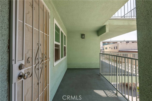 Detail Gallery Image 14 of 22 For 3452 Elm Ave #203,  Long Beach,  CA 90807 - 1 Beds | 1 Baths