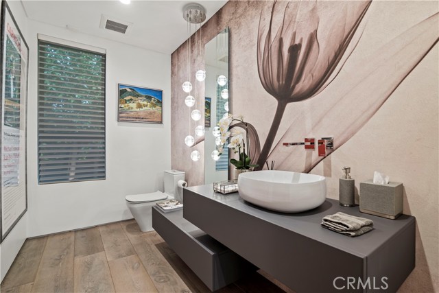 Detail Gallery Image 24 of 75 For 4466 Beck Ave, Studio City,  CA 91602 - 5 Beds | 5/1 Baths