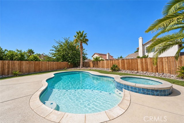 11363 Winter Pl, Adelanto, CA 92301 photo 13