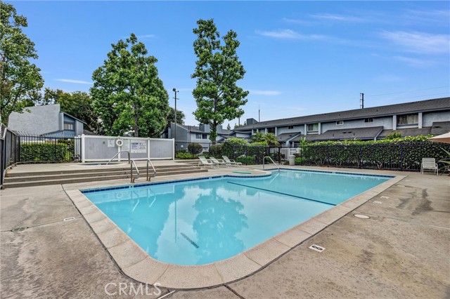 Detail Gallery Image 23 of 27 For 900 W Sierra Madre #44,  Azusa,  CA 91702 - 3 Beds | 2/1 Baths