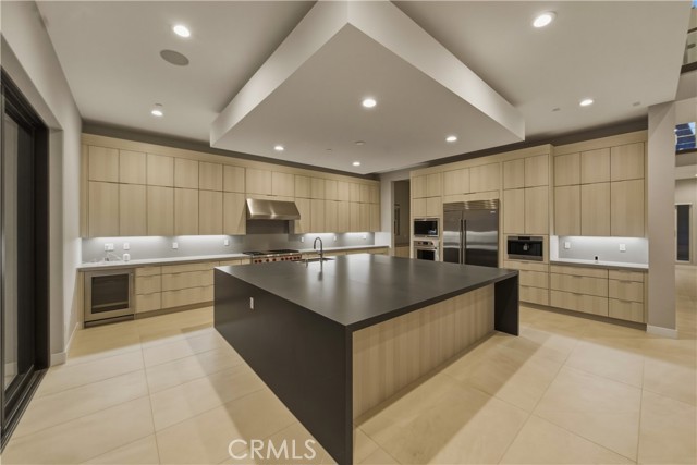 Image 13 of 42 For 11800 Hillsborough