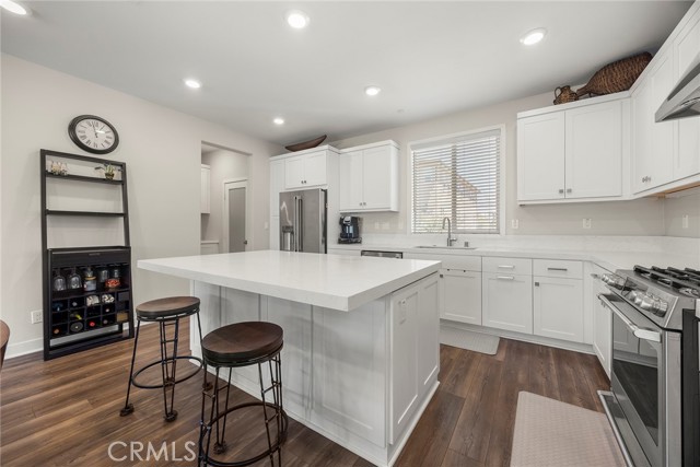 Detail Gallery Image 17 of 27 For 204 Keeper, Irvine,  CA 92618 - 4 Beds | 3/1 Baths