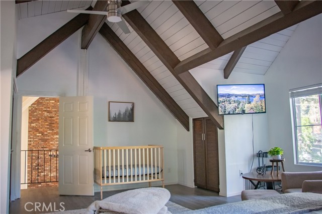 31583 Circle View Drive, Running Springs CA: https://media.crmls.org/medias/65455c16-54d1-414b-a7b4-3411295777ec.jpg