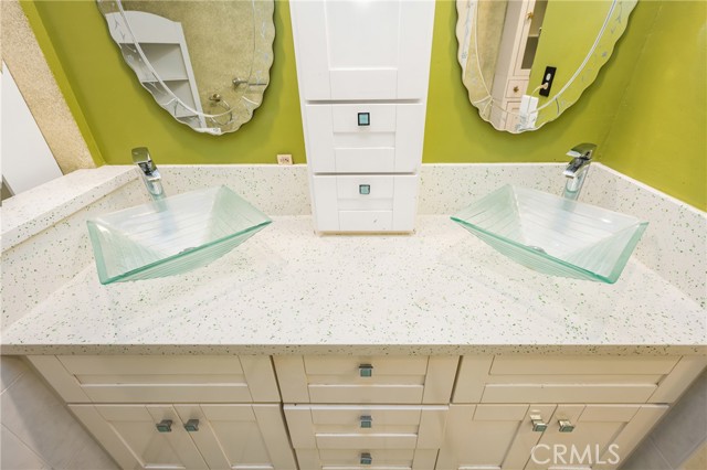 2775 Wetherly Avenue, Long Beach CA: https://media.crmls.org/medias/65461af9-061f-419d-ad39-93cee7d43959.jpg