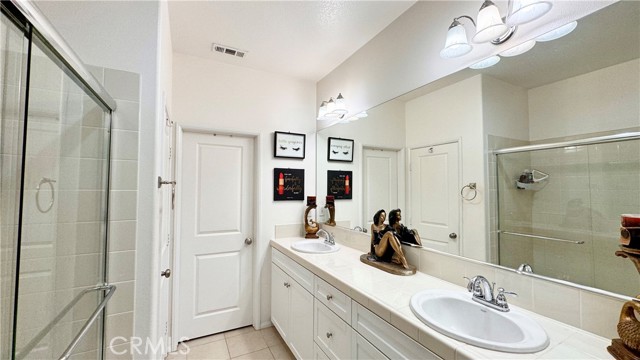 Detail Gallery Image 25 of 28 For 225 W Merlot Dr, Covina,  CA 91723 - 3 Beds | 3 Baths