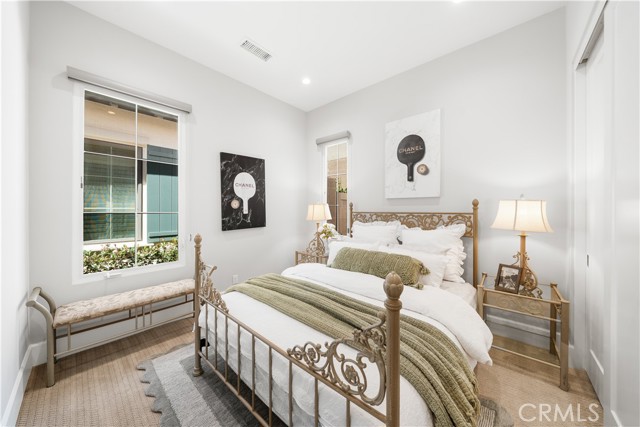 Detail Gallery Image 8 of 23 For 117 Donati, Irvine,  CA 92602 - 4 Beds | 3 Baths