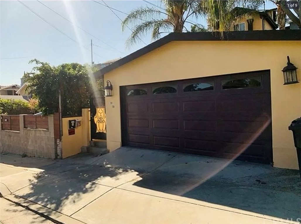 731 Gage Avenue, Los Angeles, California 90063, 4 Bedrooms Bedrooms, ,3 BathroomsBathrooms,Duplex,For Sale,Gage,DW24157634