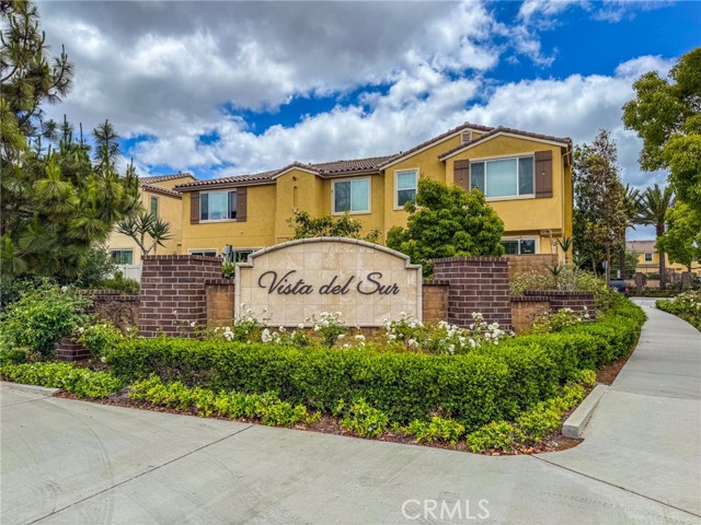 5485 San Roberto, San Diego CA: https://media.crmls.org/medias/6547dfbd-2159-4fc3-923f-bf7a745da9d6.jpg