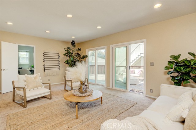 705 35th Street, Manhattan Beach, California 90266, 4 Bedrooms Bedrooms, ,4 BathroomsBathrooms,Residential,Sold,35th,SB22086217