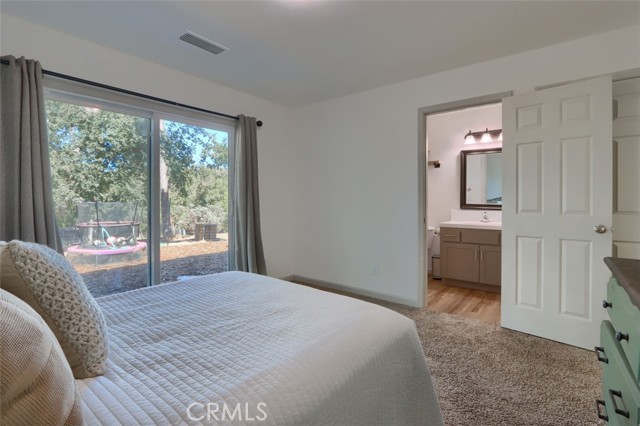 Detail Gallery Image 25 of 64 For 45893 45899 Sutton Dr, Oakhurst,  CA 93644 - 4 Beds | 4 Baths