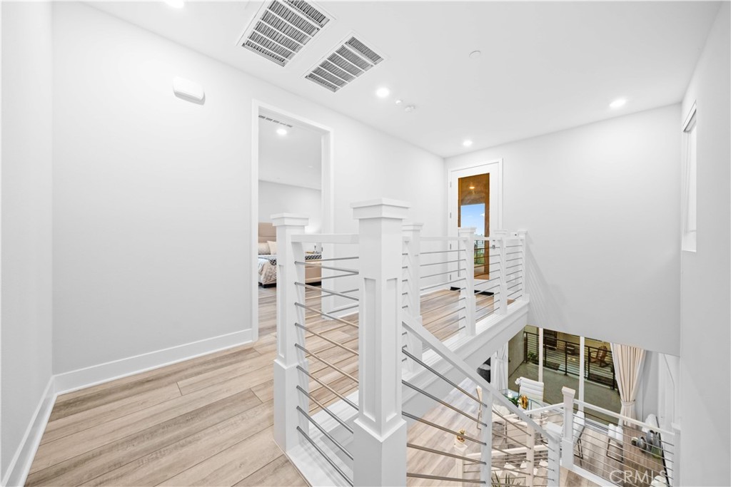 MLS #OC25272346 image #18