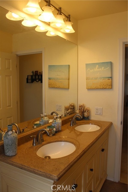 Image 30 of 52 For 5150 Carlsbad