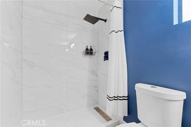 Detail Gallery Image 27 of 33 For 27814 North Bay, Lake Arrowhead,  CA 92352 - 4 Beds | 3/1 Baths