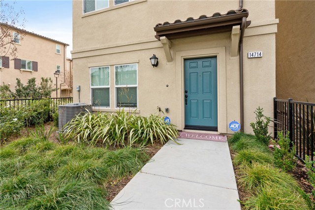 Detail Gallery Image 30 of 30 For 14714 Sherman Way, Van Nuys,  CA 91405 - 4 Beds | 3/1 Baths