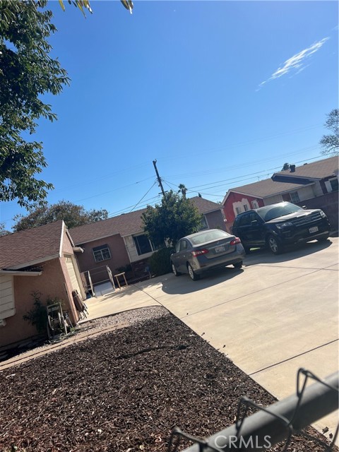 8655 RINCON Avenue, Sun Valley CA: https://media.crmls.org/medias/6549e133-c44b-4251-be3e-7e1fb8bcdce0.jpg