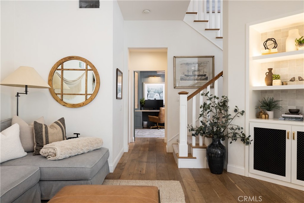 MLS #OC26142435 image #10