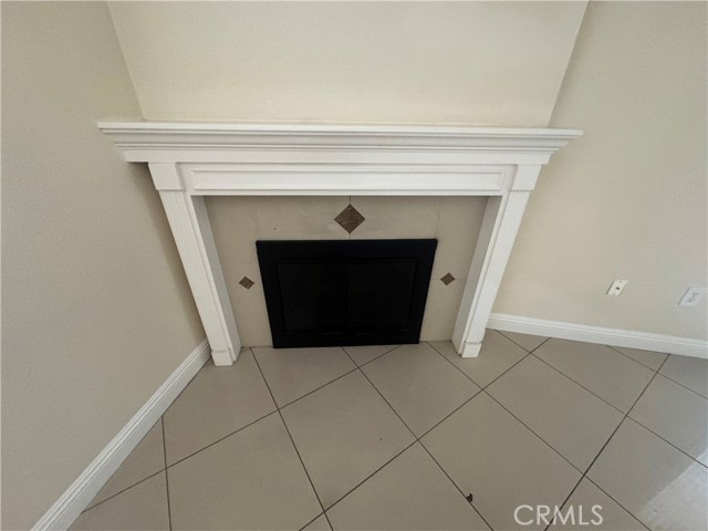 873 Kristin Lane, Hemet CA: https://media.crmls.org/medias/654aa9a5-0ffb-40e9-86ce-d5384c90b03e.jpg