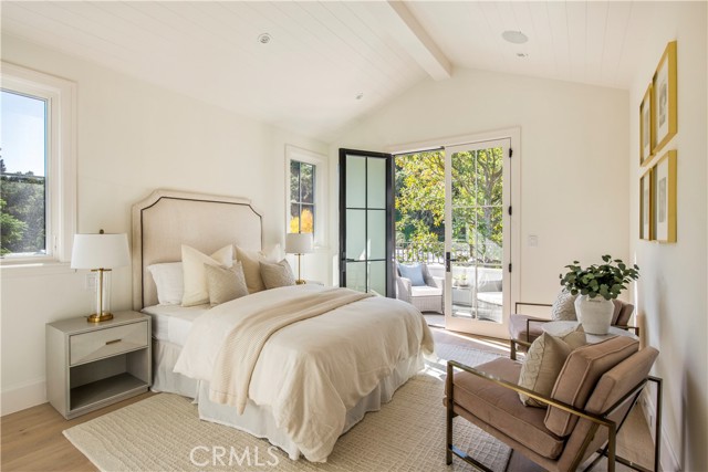 Detail Gallery Image 33 of 42 For 1090 Moraga Dr, Bel Air,  CA 90049 - 5 Beds | 5/1 Baths